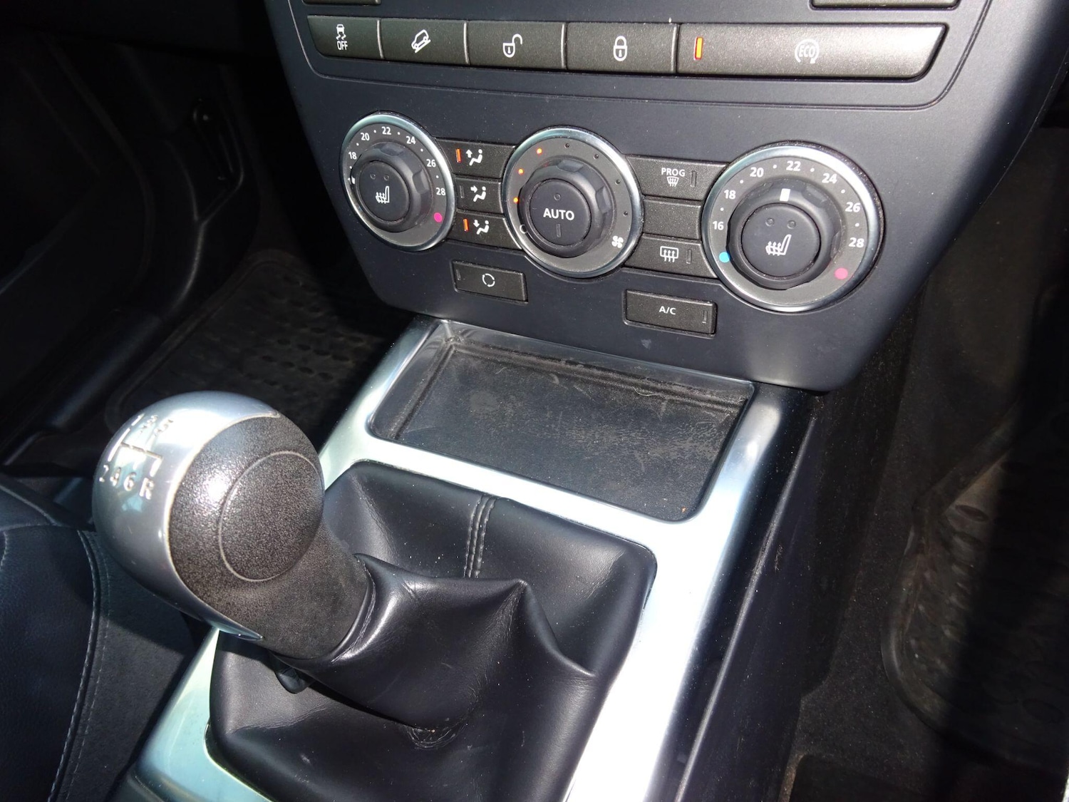 Vehicle 44