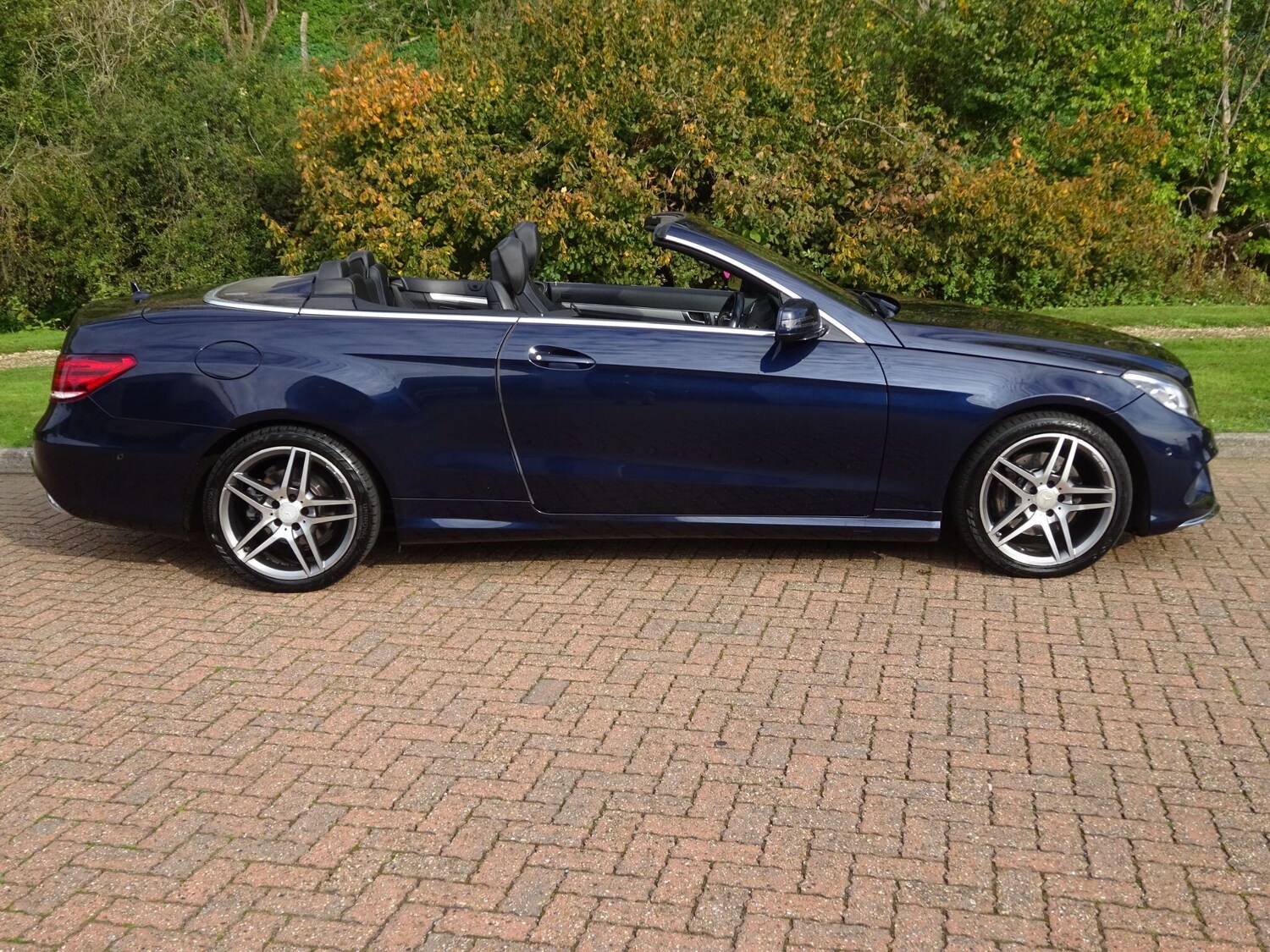 Used Mercedes-Benz E Class for sale - 76239996: Photo 12