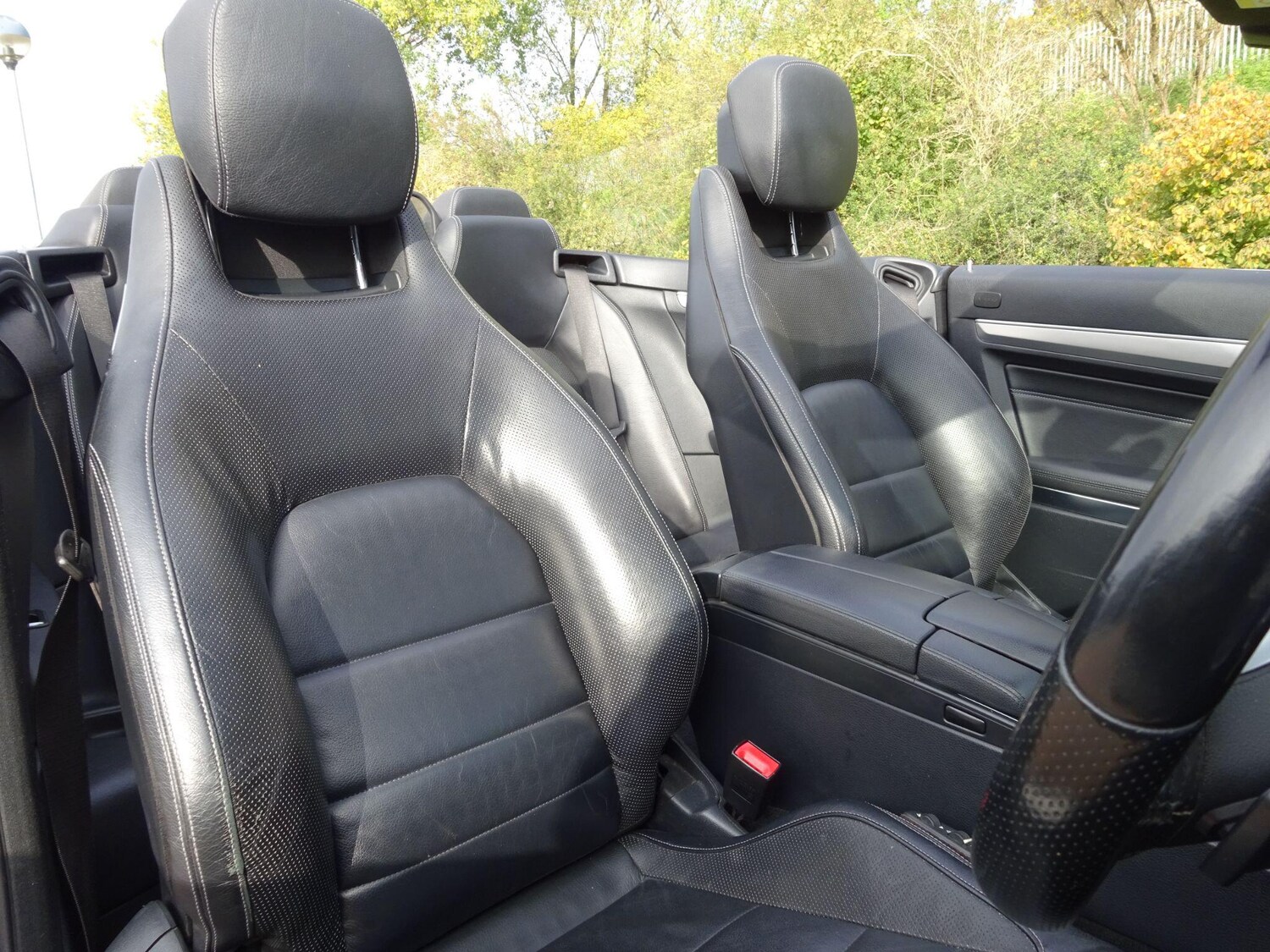 Used Mercedes-Benz E Class for sale - 76239996: Photo 18