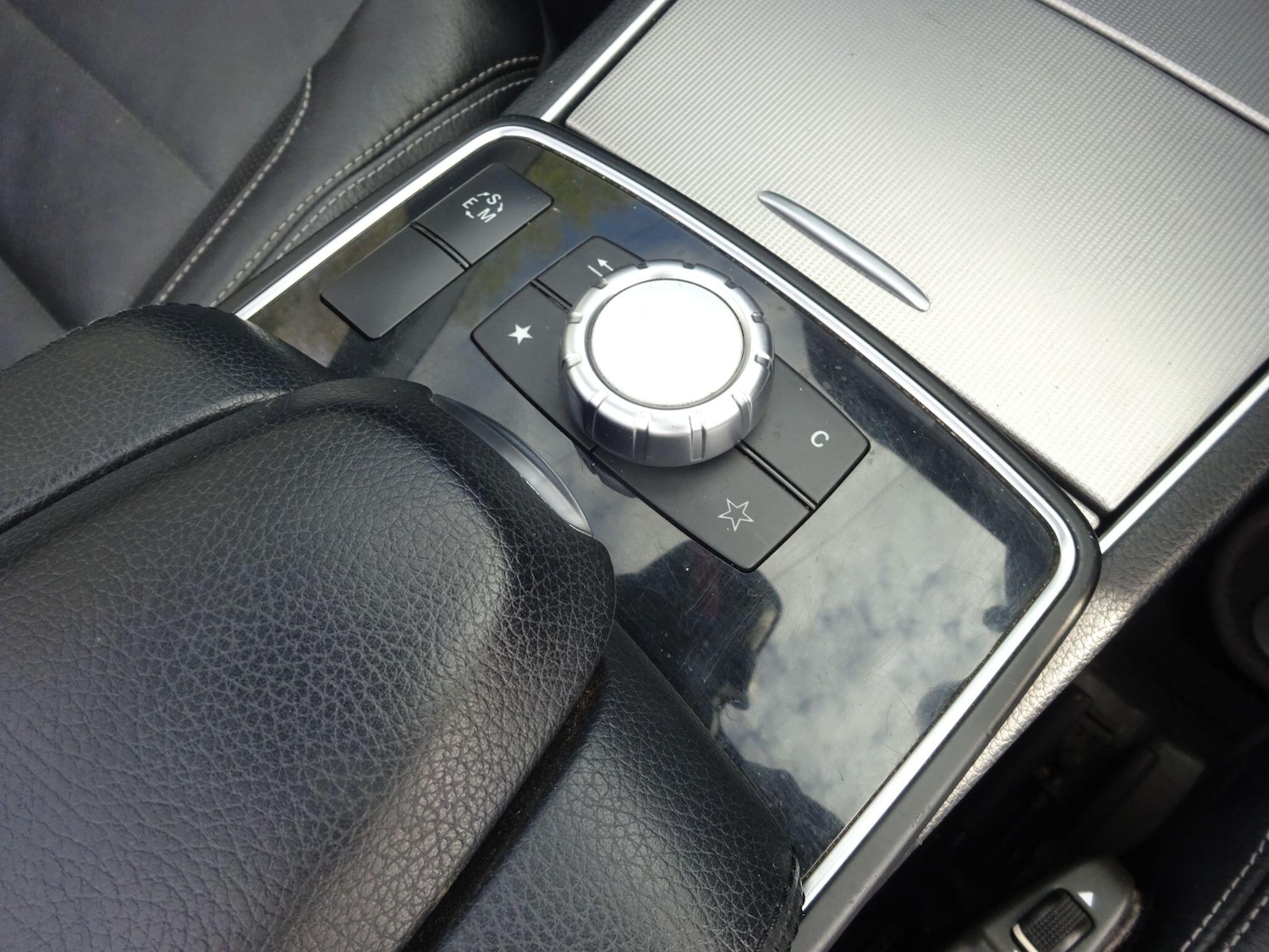 Used Mercedes-Benz E Class for sale - 76239996: Photo 21