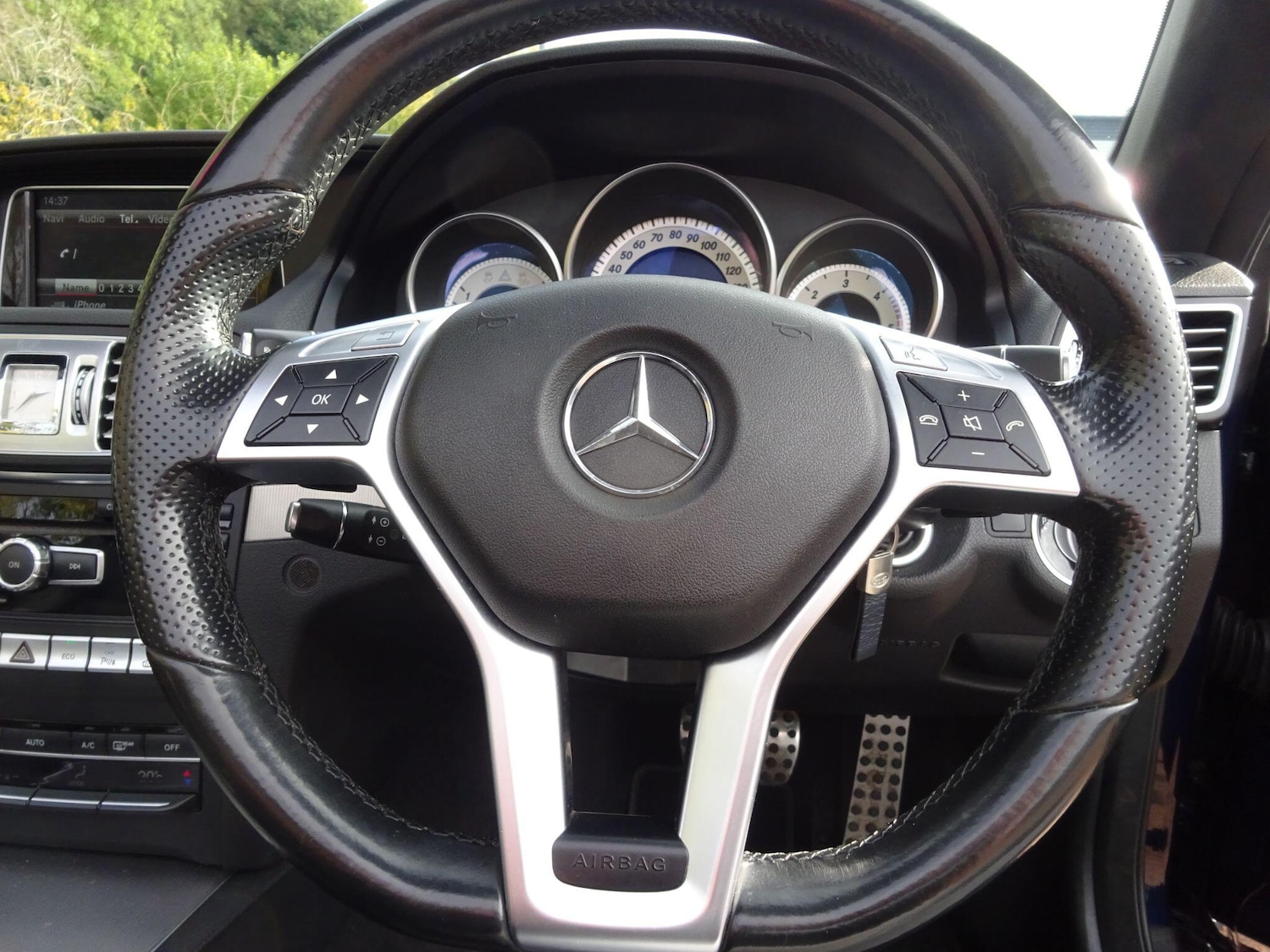 Used Mercedes-Benz E Class for sale - 76239996: Photo 24
