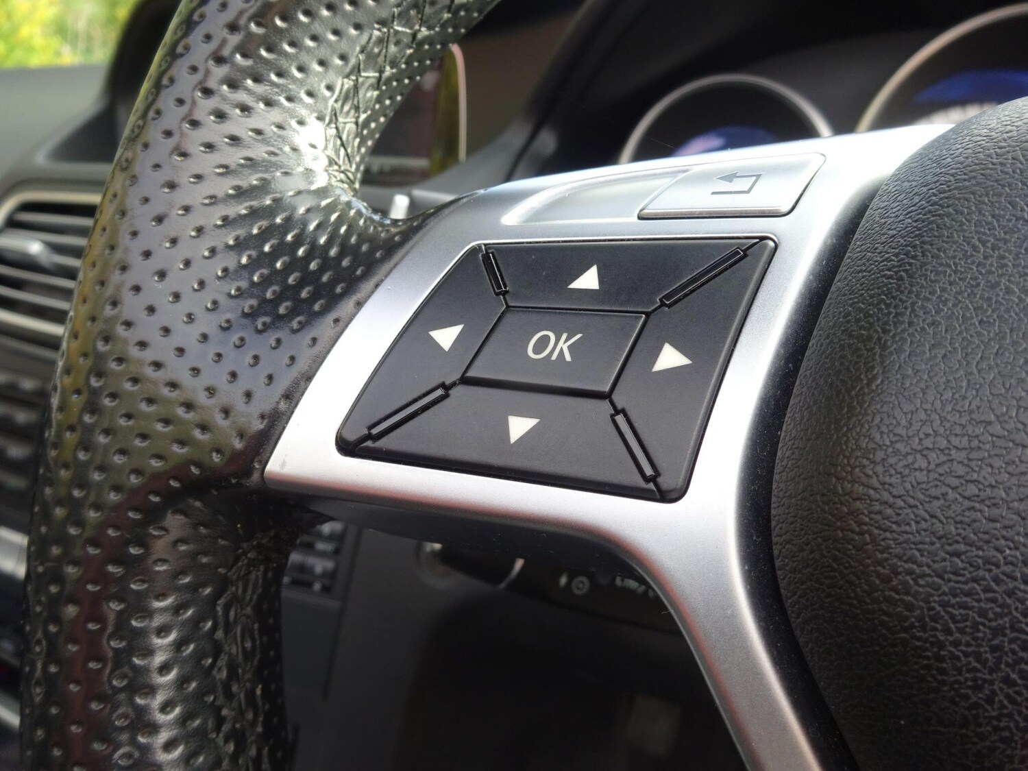 Used Mercedes-Benz E Class for sale - 76239996: Photo 26