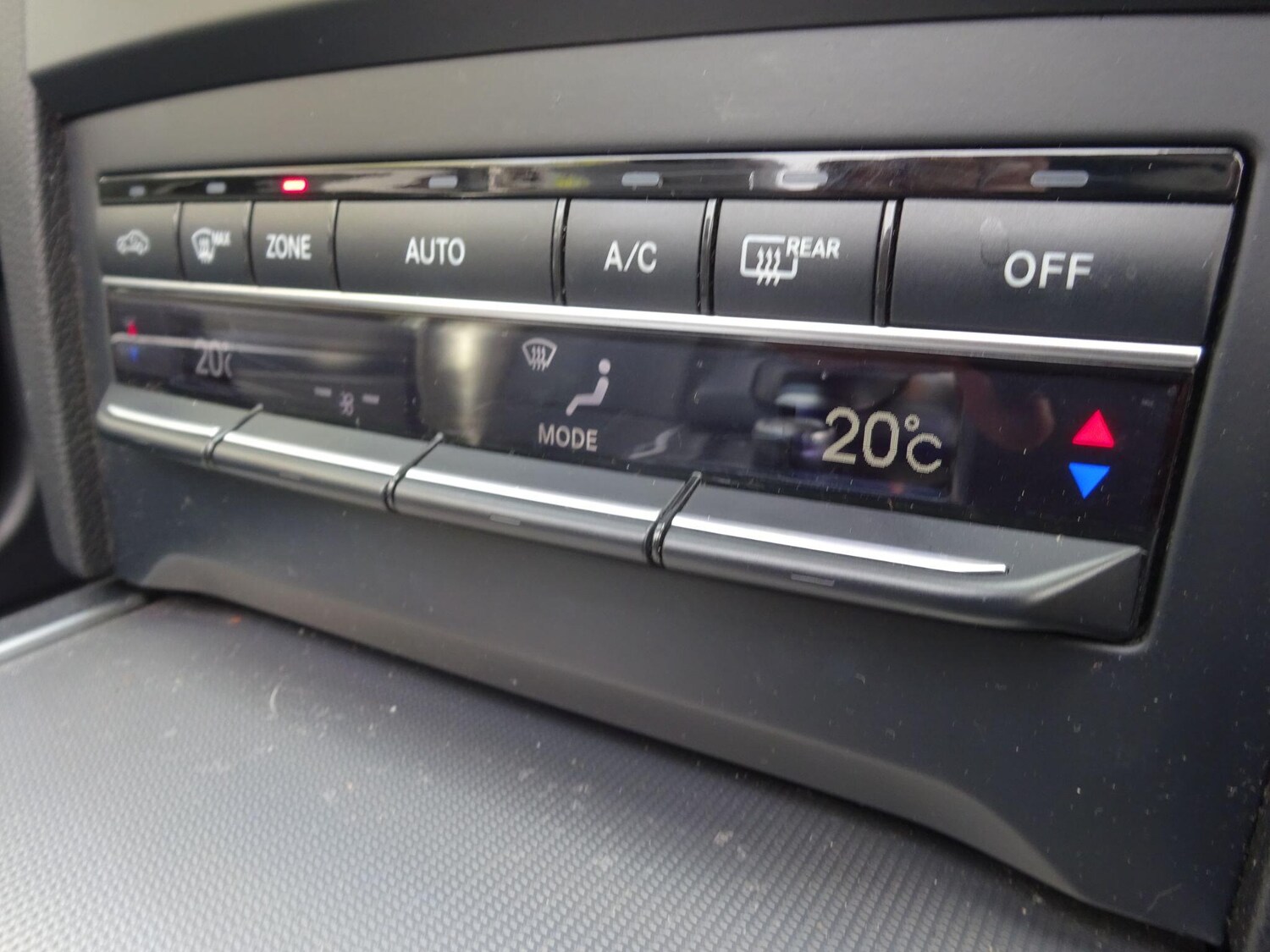 Used Mercedes-Benz E Class for sale - 76239996: Photo 32