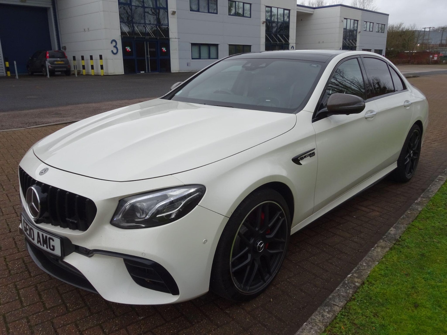 Used Mercedes-Benz E Class 2019 for sale - 77658318: Photo 3