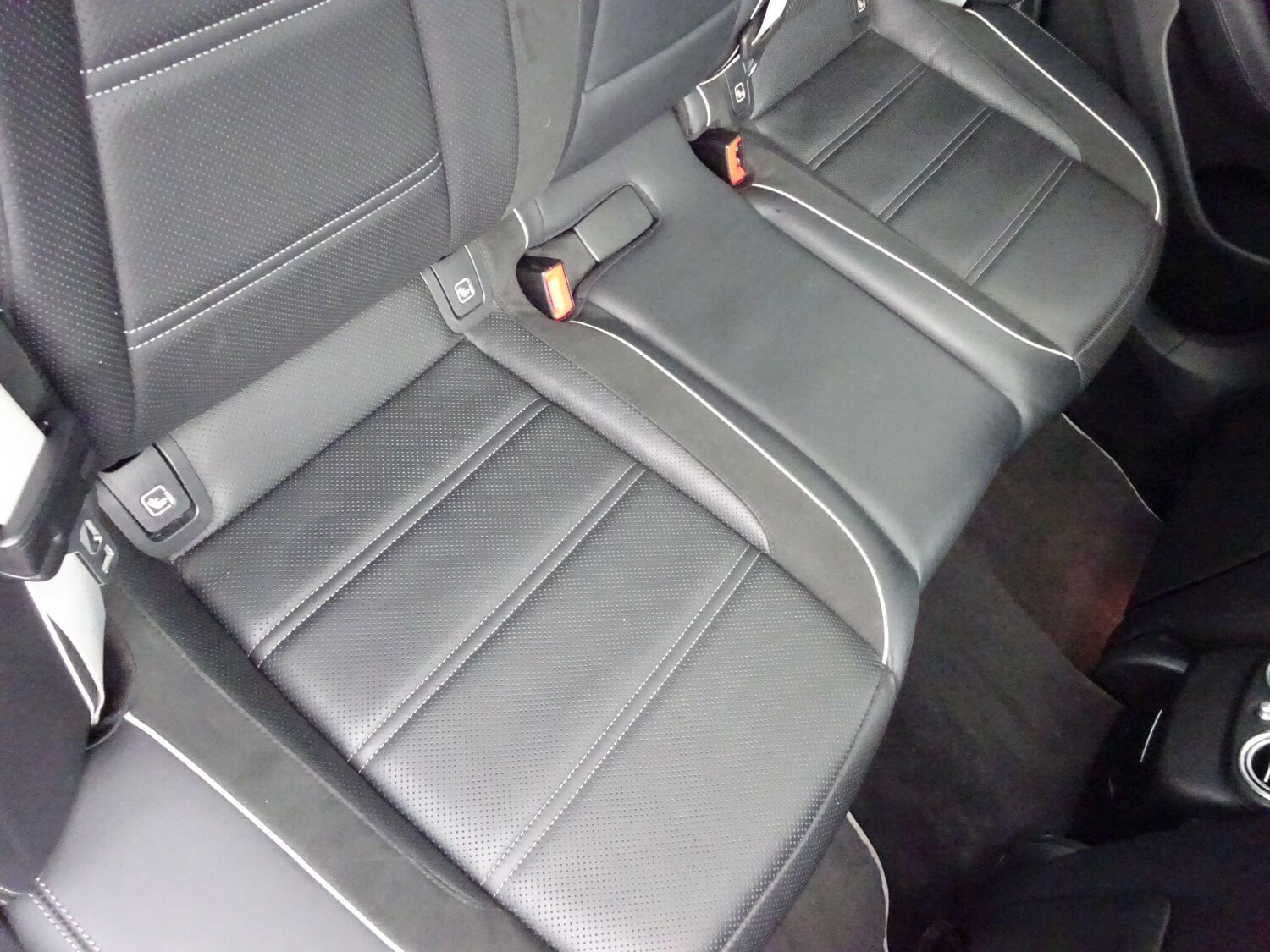 Used Mercedes-Benz E Class 2019 for sale - 77658318: Photo 40