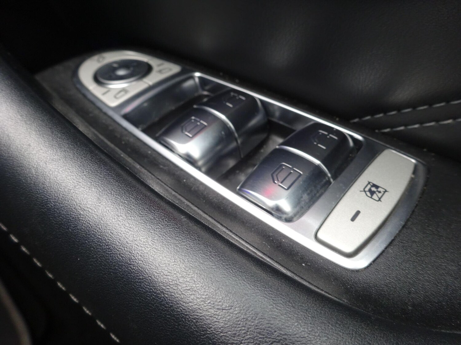 Used Mercedes-Benz E Class 2019 for sale - 77658318: Photo 60