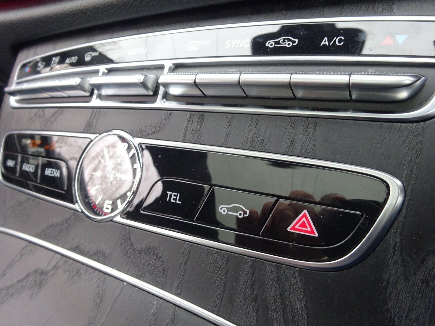 Used Mercedes-Benz E Class 2019 for sale - 77658318: Photo 66