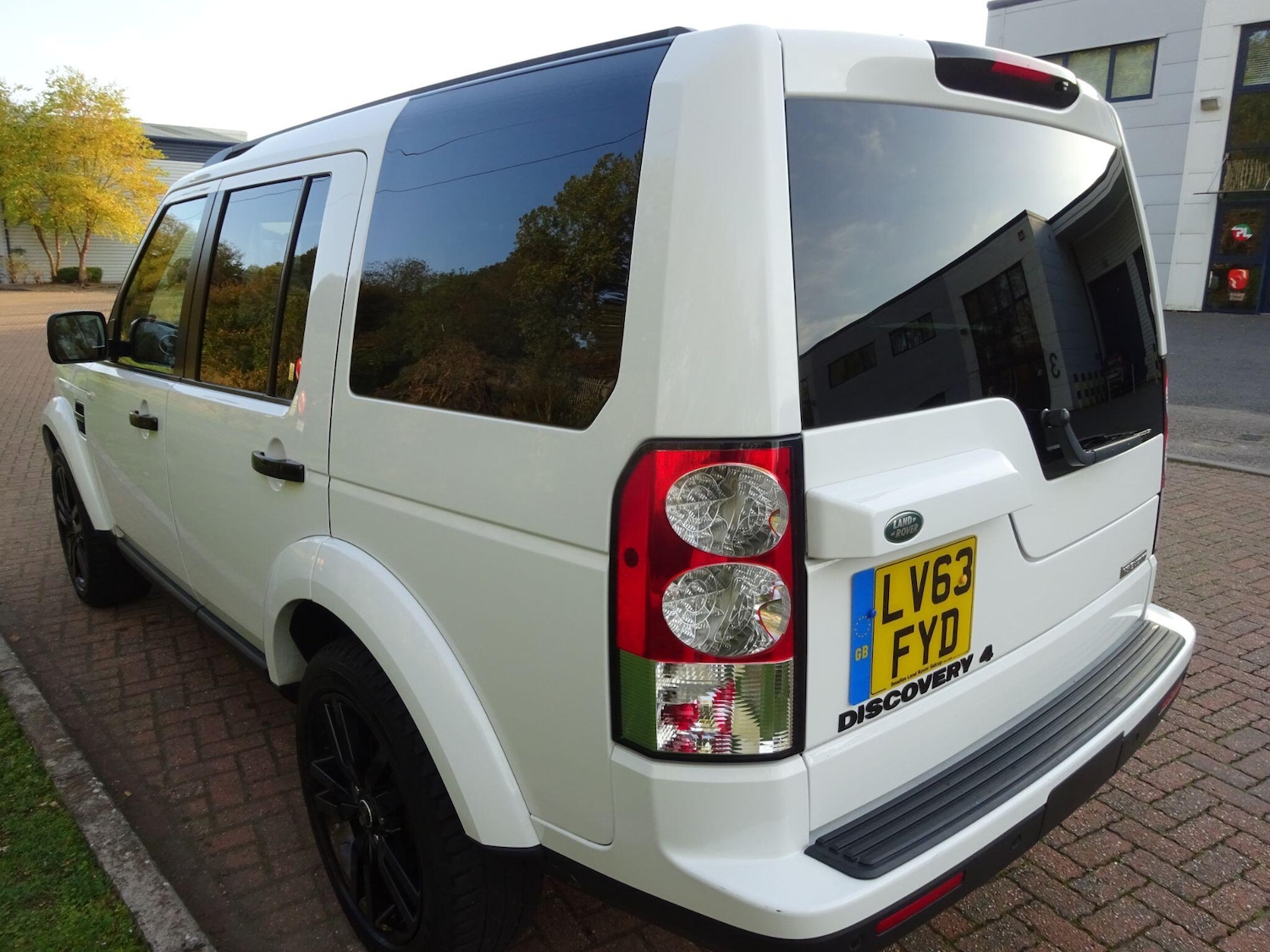 Used Land Rover Discovery 4 2013 for sale - 76227113: Photo 21