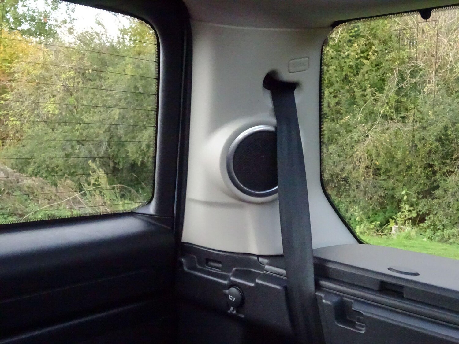 Used Land Rover Discovery 4 2013 for sale - 76227113: Photo 43