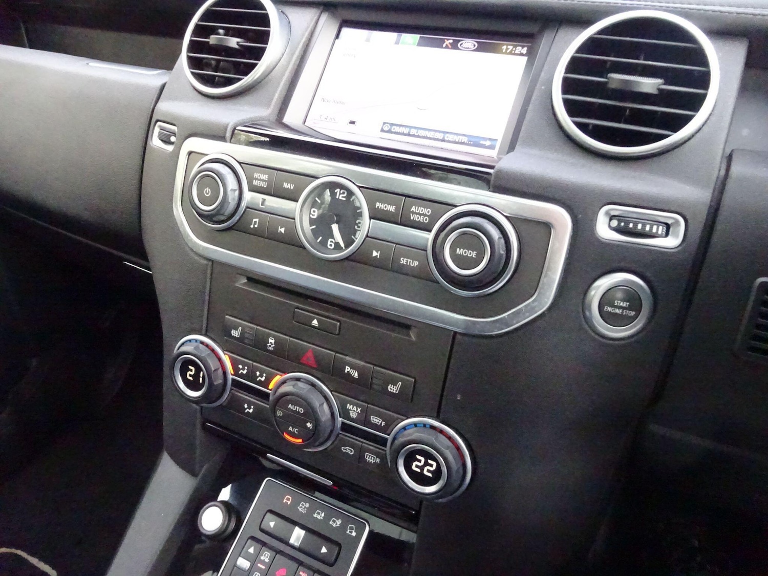 Used Land Rover Discovery 4 2013 for sale - 76227113: Photo 70