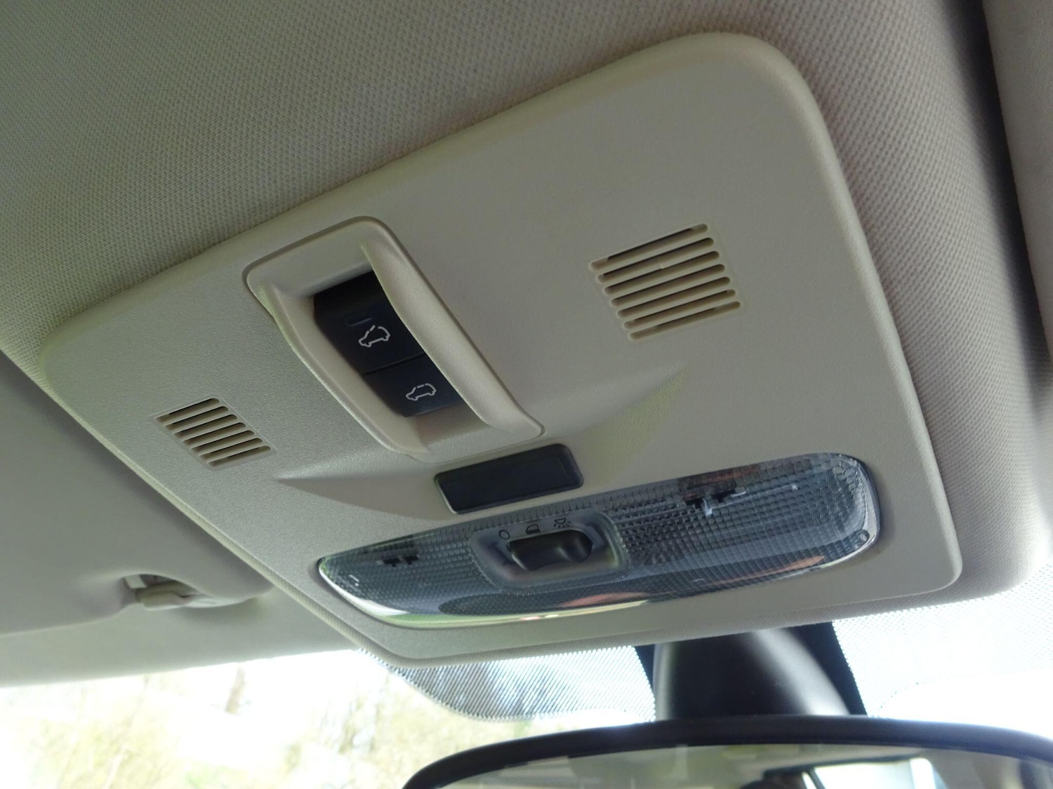 Used Land Rover Freelander 2013 for sale - 77737756: Photo 49