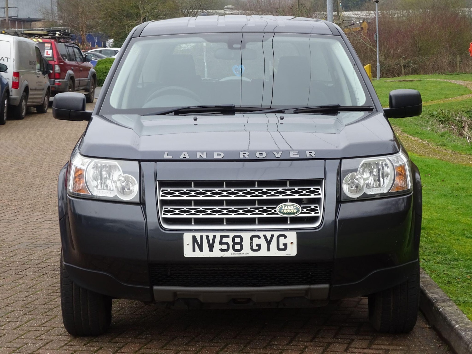 Used Land Rover Freelander 2 2009 for sale - 77793961: Photo 2
