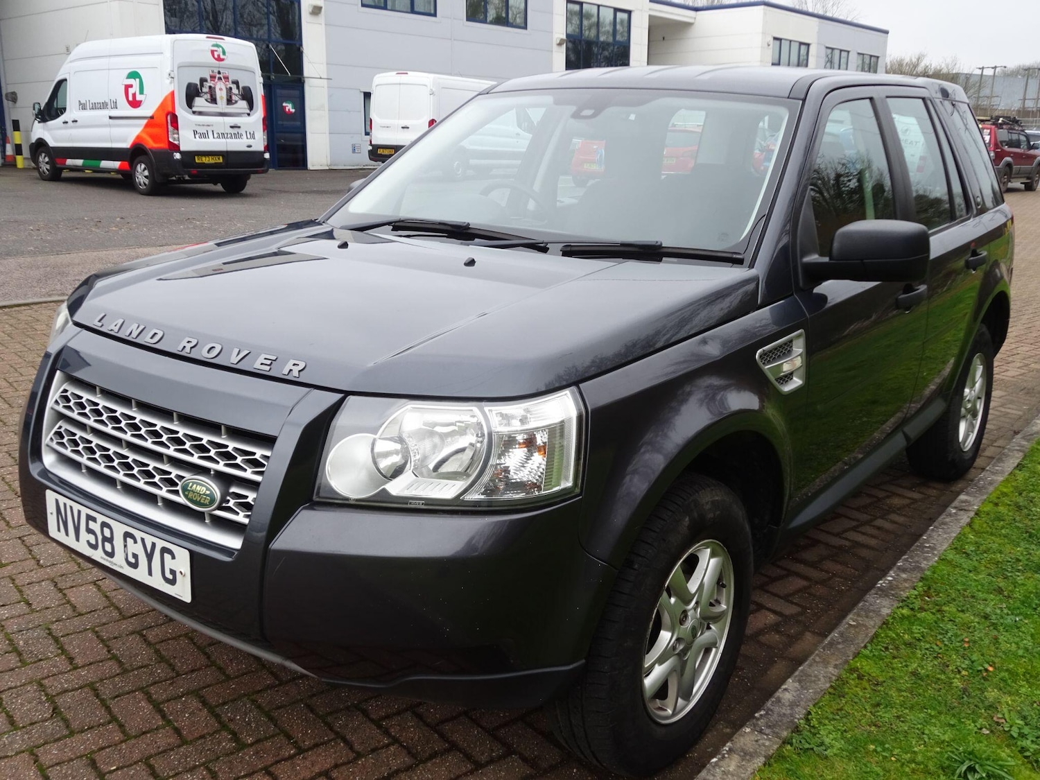Used Land Rover Freelander 2 2009 for sale - 77793961: Photo 3