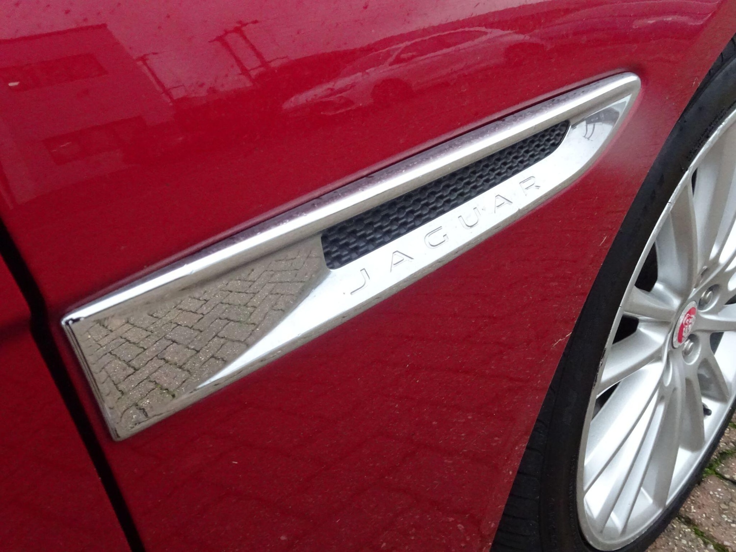 Used Jaguar XE 2016 for sale - 76539090: Photo 15