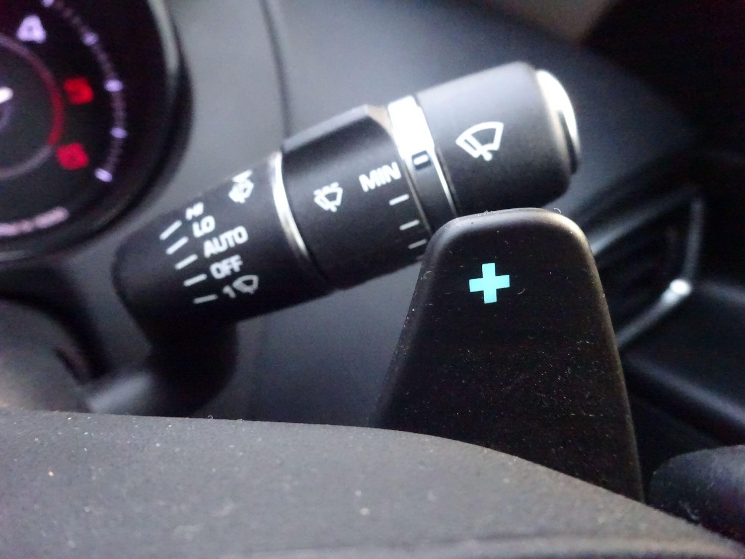 Used Jaguar XE 2016 for sale - 76539090: Photo 23