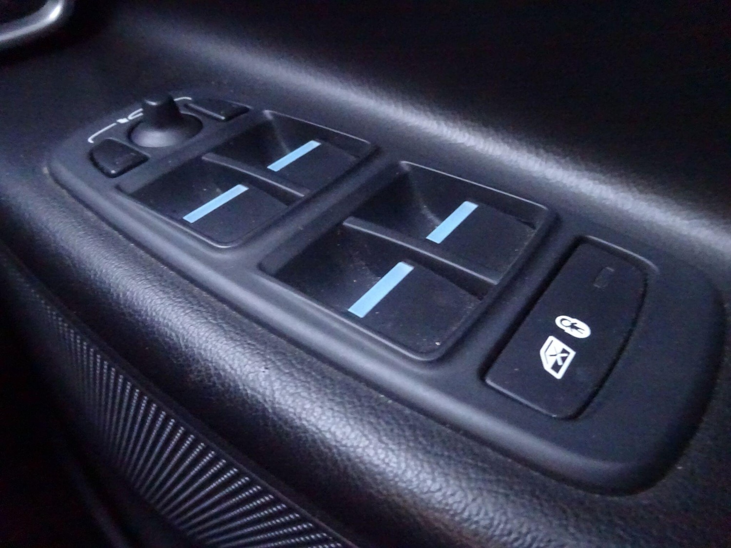 Used Jaguar XE 2016 for sale - 76539090: Photo 25