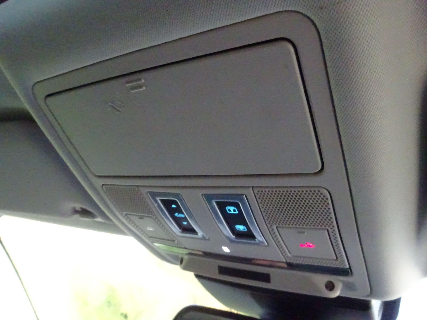 Used Jaguar XE 2016 for sale - 76539090: Photo 36