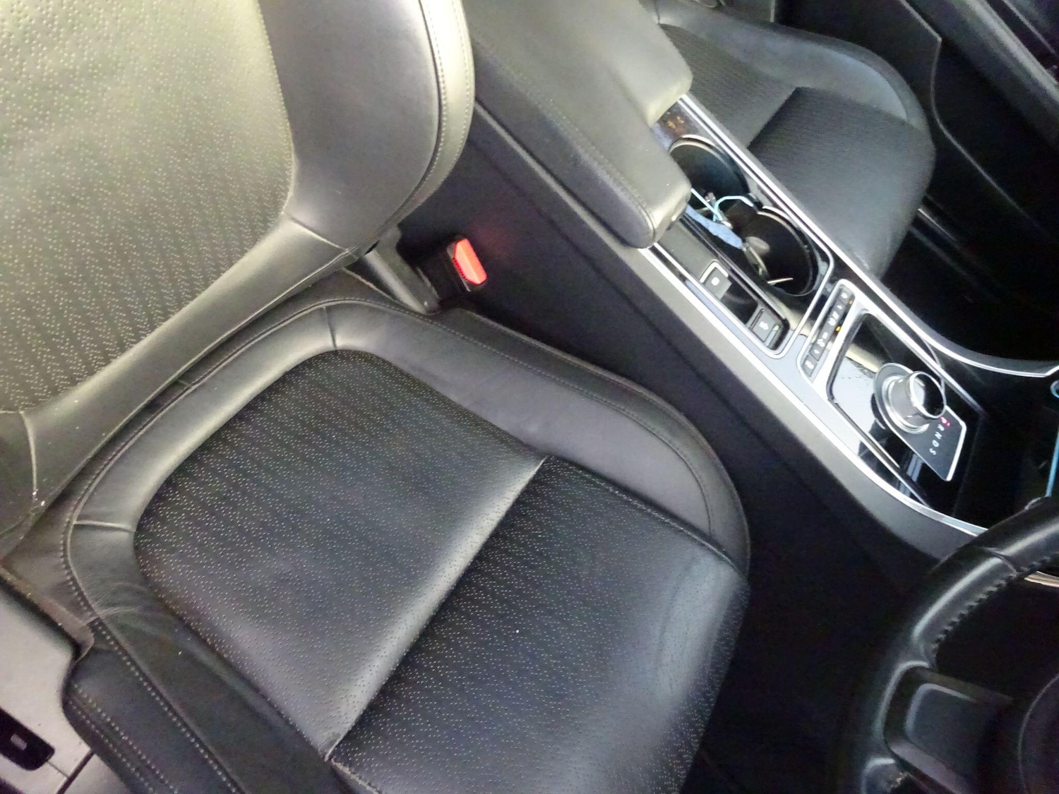 Used Jaguar XE 2016 for sale - 76539090: Photo 51