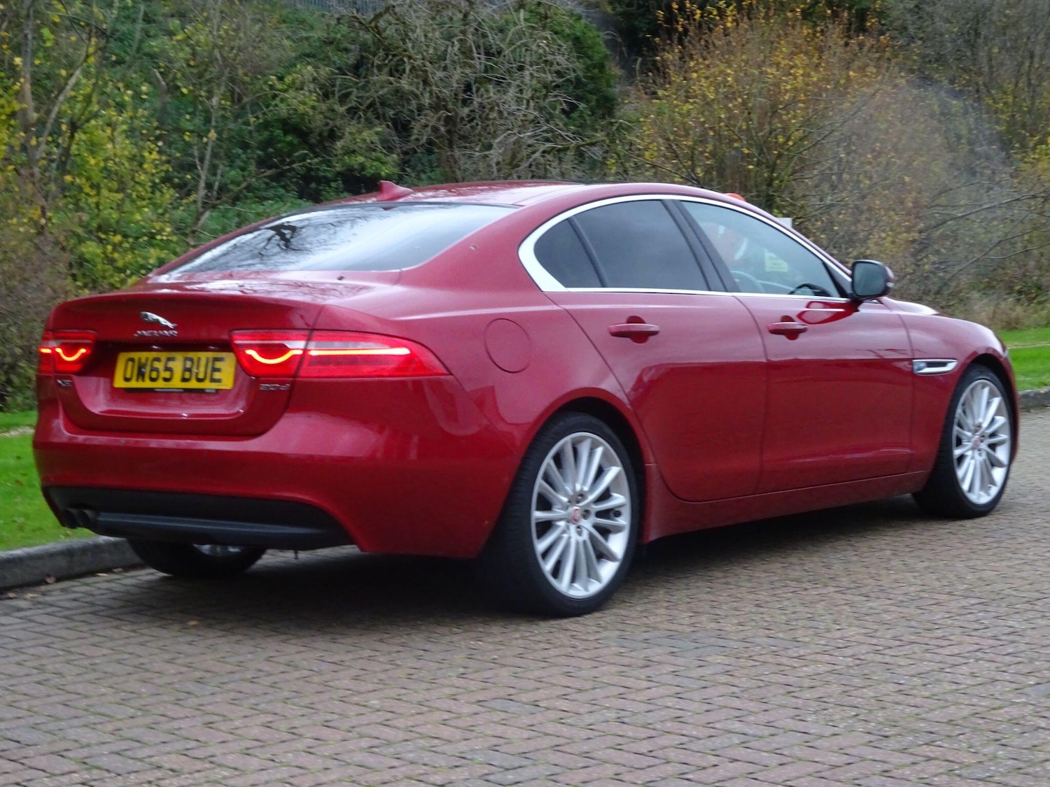 Used Jaguar XE 2016 for sale - 76539090: Photo 8