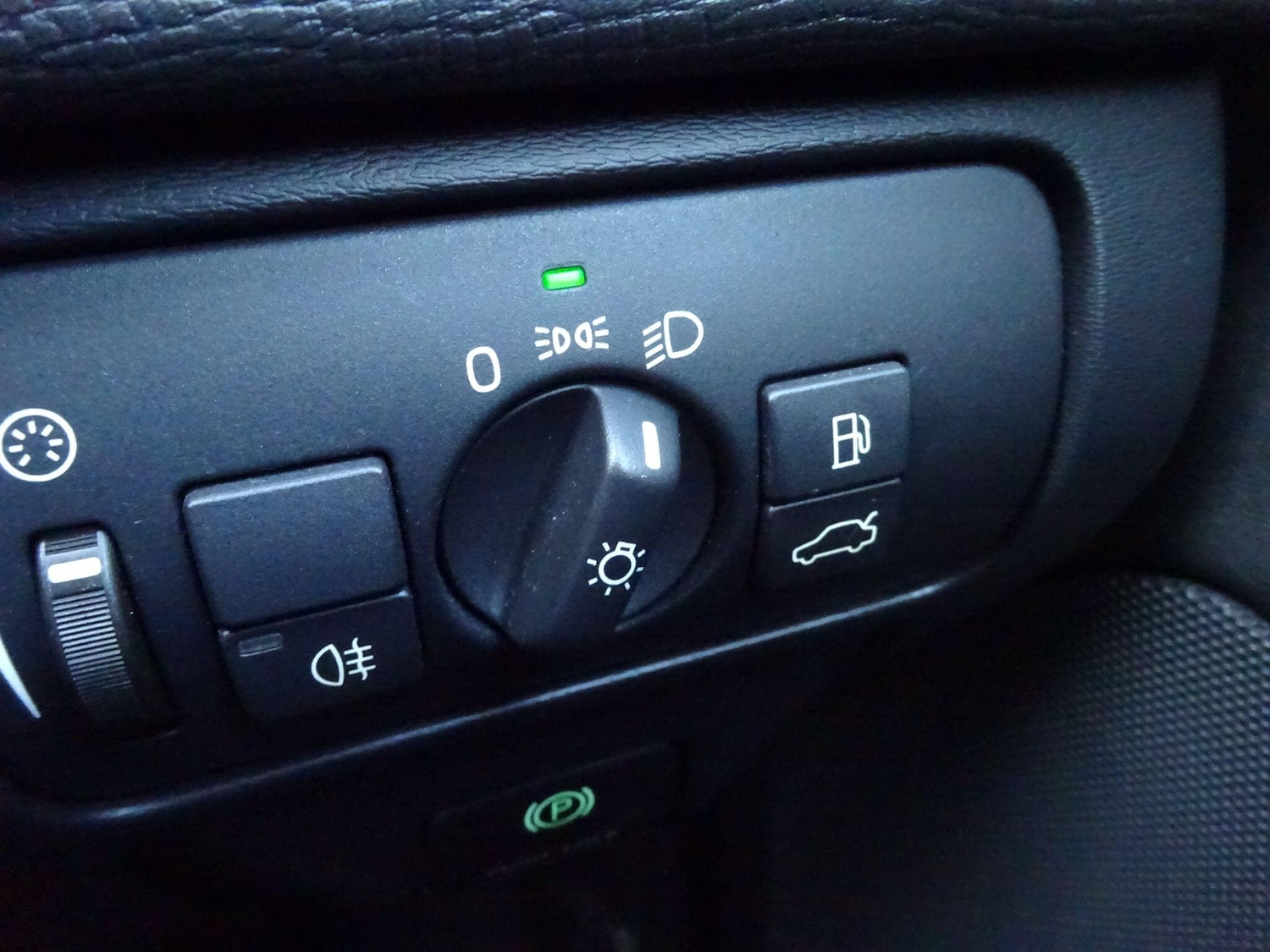 Used Volvo XC60 2012 for sale - 77412355: Photo 25