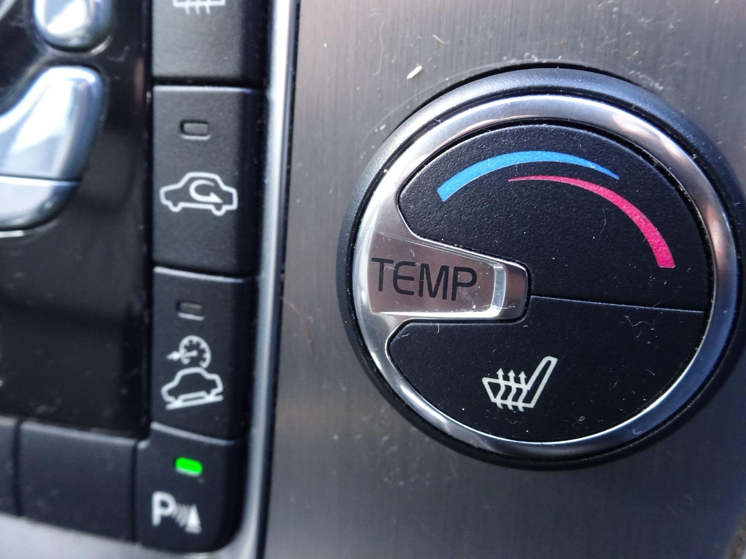 Used Volvo XC60 2012 for sale - 77412355: Photo 33