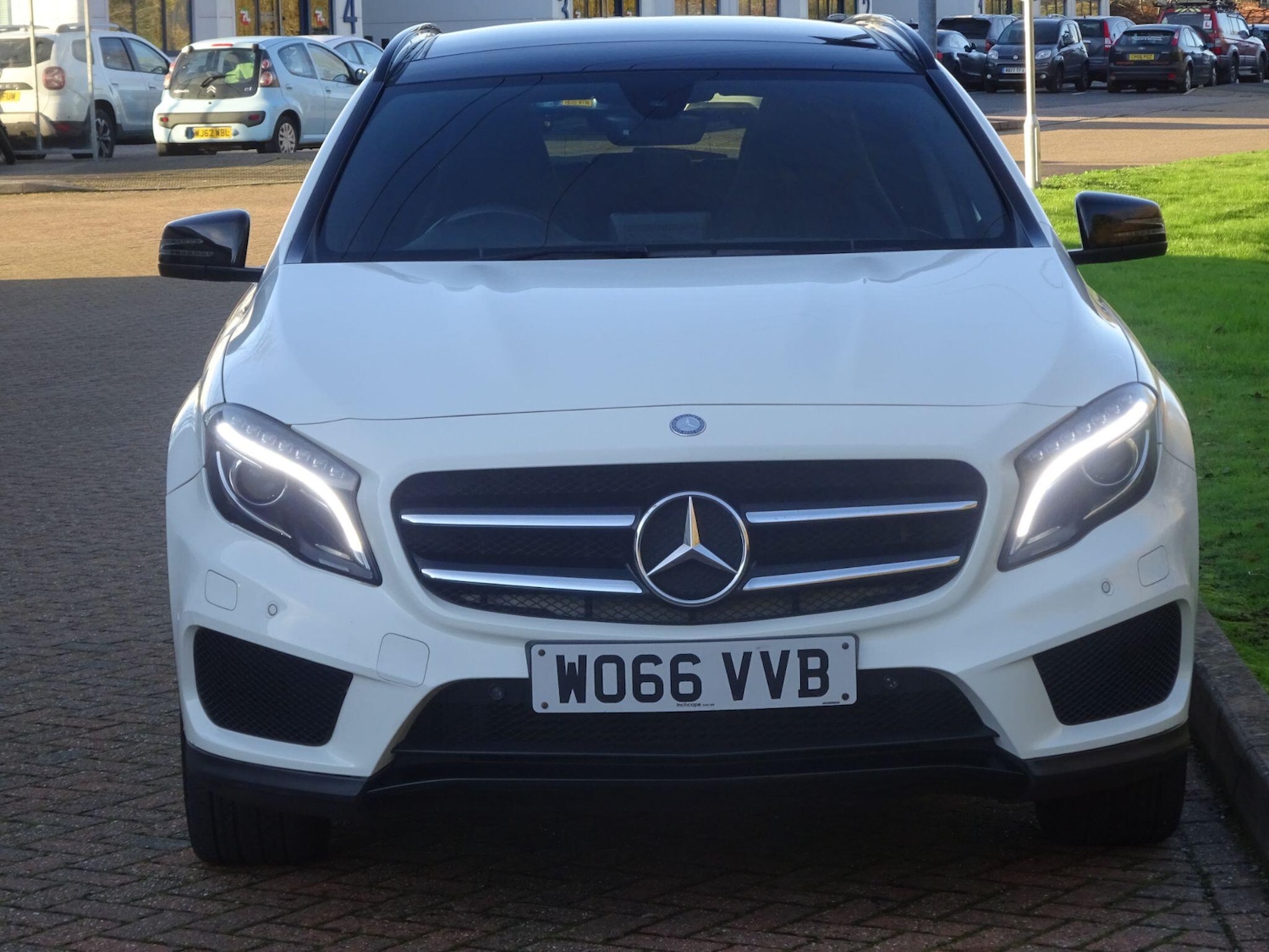 Used Mercedes-Benz GLA 2017 for sale - 76658754: Photo 2