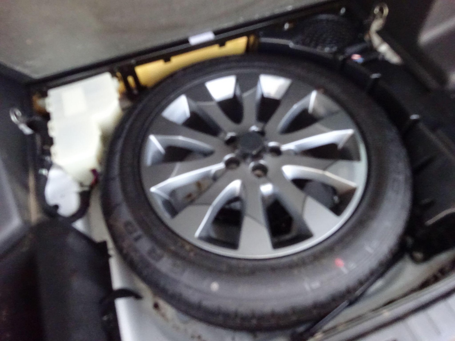 Used Land Rover Freelander 2013 for sale - 77671035: Photo 16