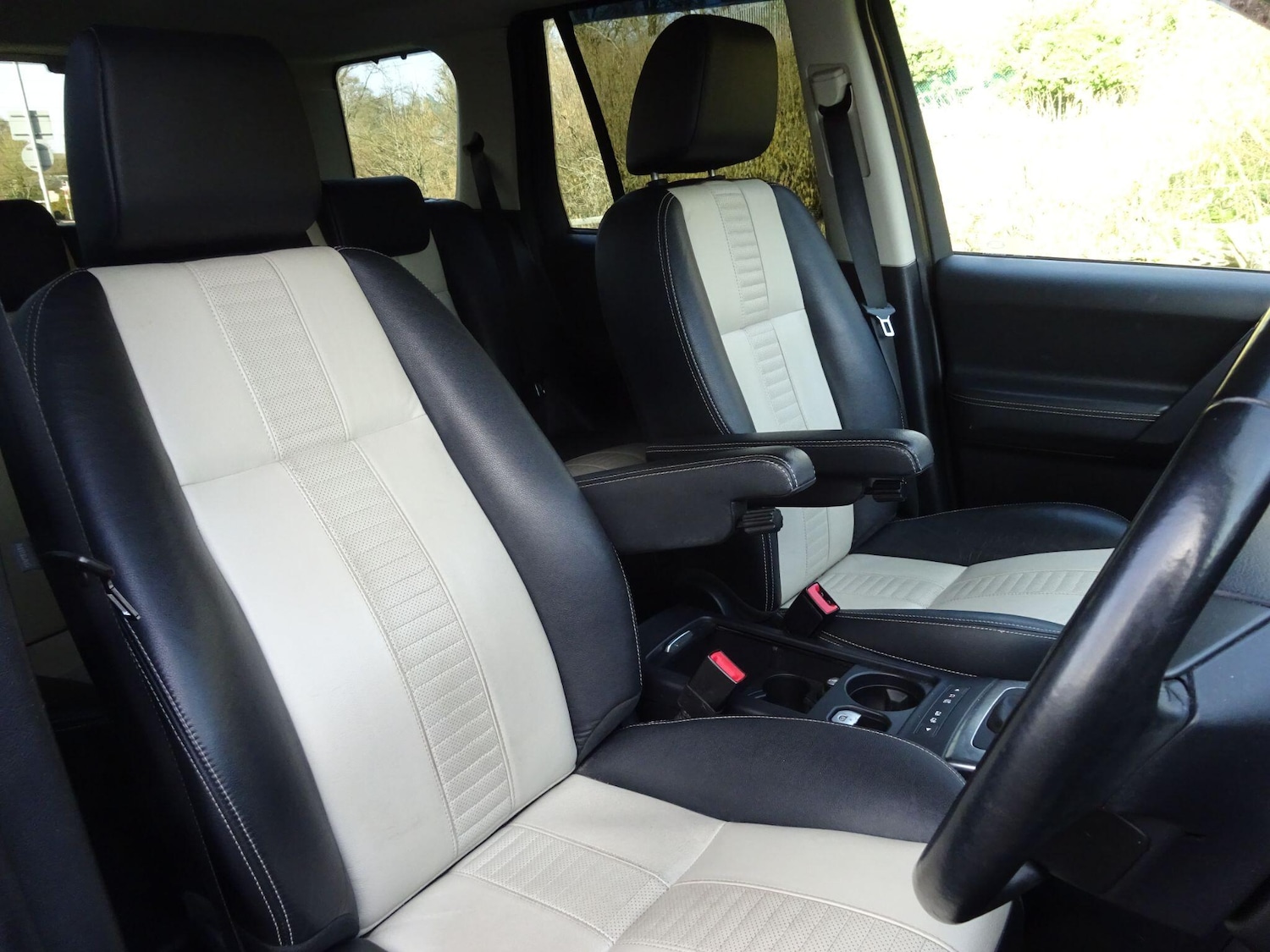 Used Land Rover Freelander 2013 for sale - 77671035: Photo 30