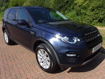 Used Land Rover Discovery Sport 2016 for sale - 79735114: Photo