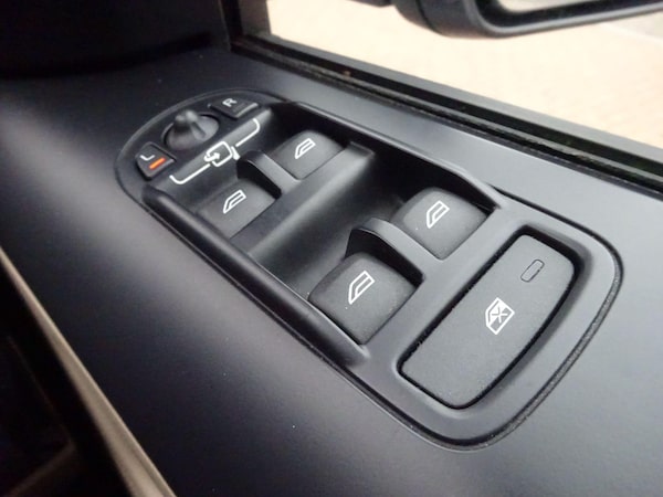 Used Land Rover Freelander 2 2012 for sale - 76295419: Photo 40