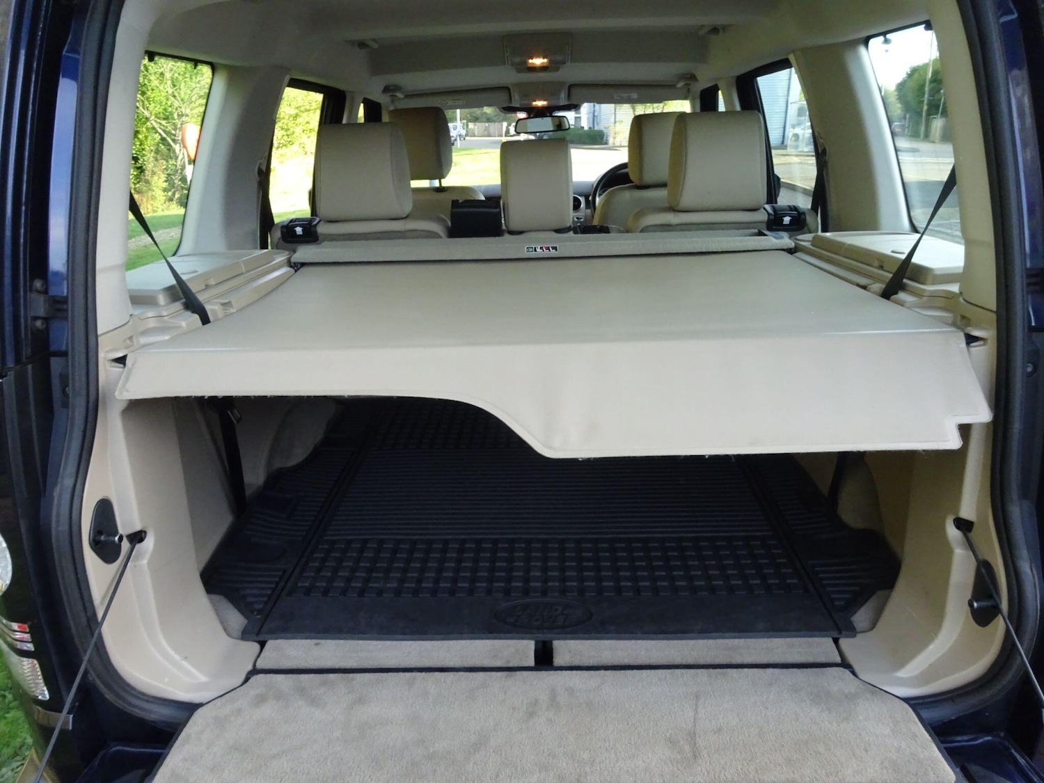 Vehicle 29