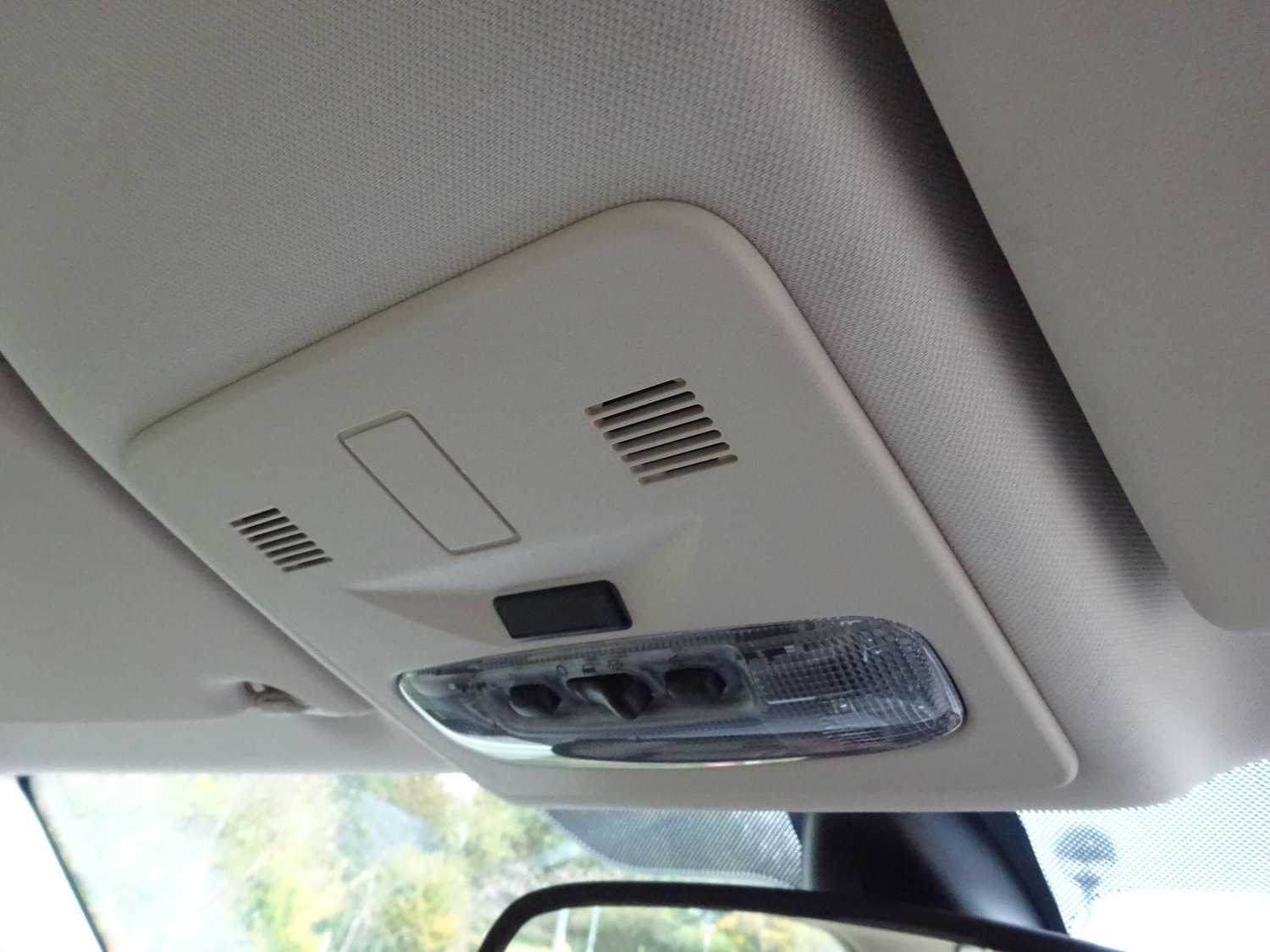 Used Land Rover Freelander 2 2011 for sale - 76270856: Photo 40