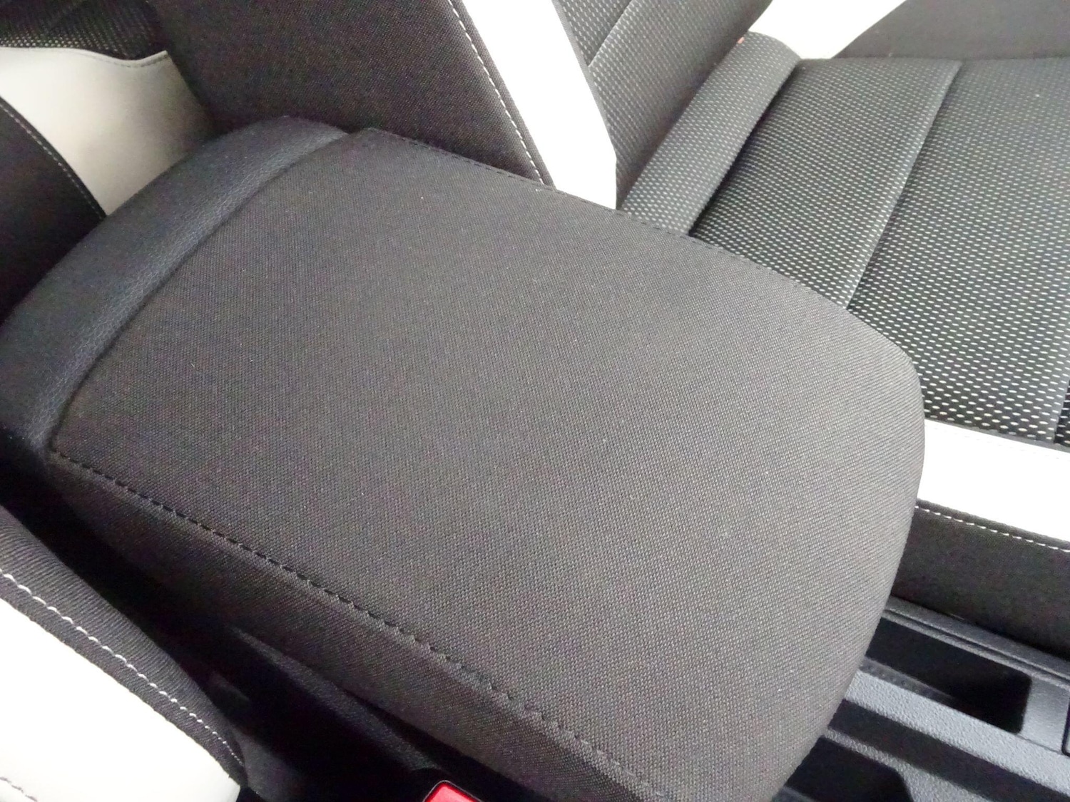 Used Volkswagen T-Roc 2018 for sale - 76472675: Photo 46