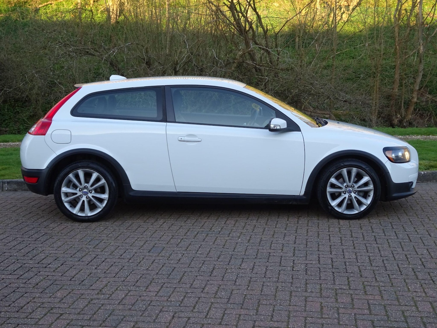 Used Volvo C30 2008 for sale - 77939361: Photo 6