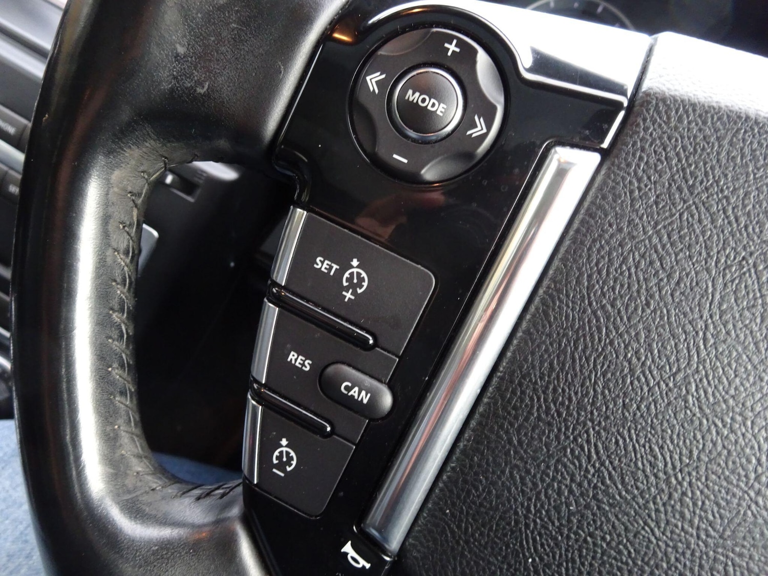 Used Land Rover Freelander 2 2012 for sale - 77523803: Photo 25