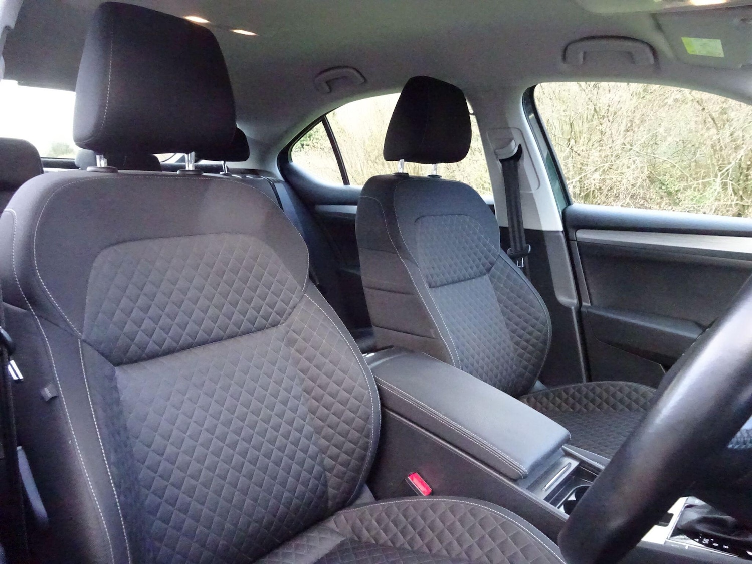 Used Skoda Superb for sale - 77305322: Photo 17