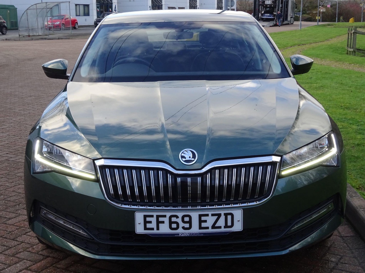 Used Skoda Superb for sale - 77305322: Photo 2