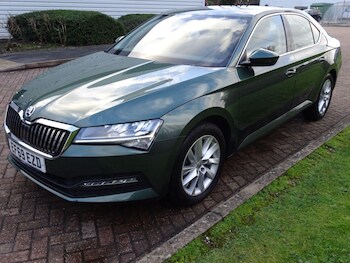 Used Skoda Superb 2020 for sale - 77305322: Photo