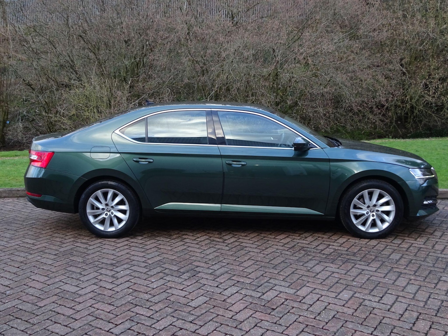 Used Skoda Superb for sale - 77305322: Photo 5