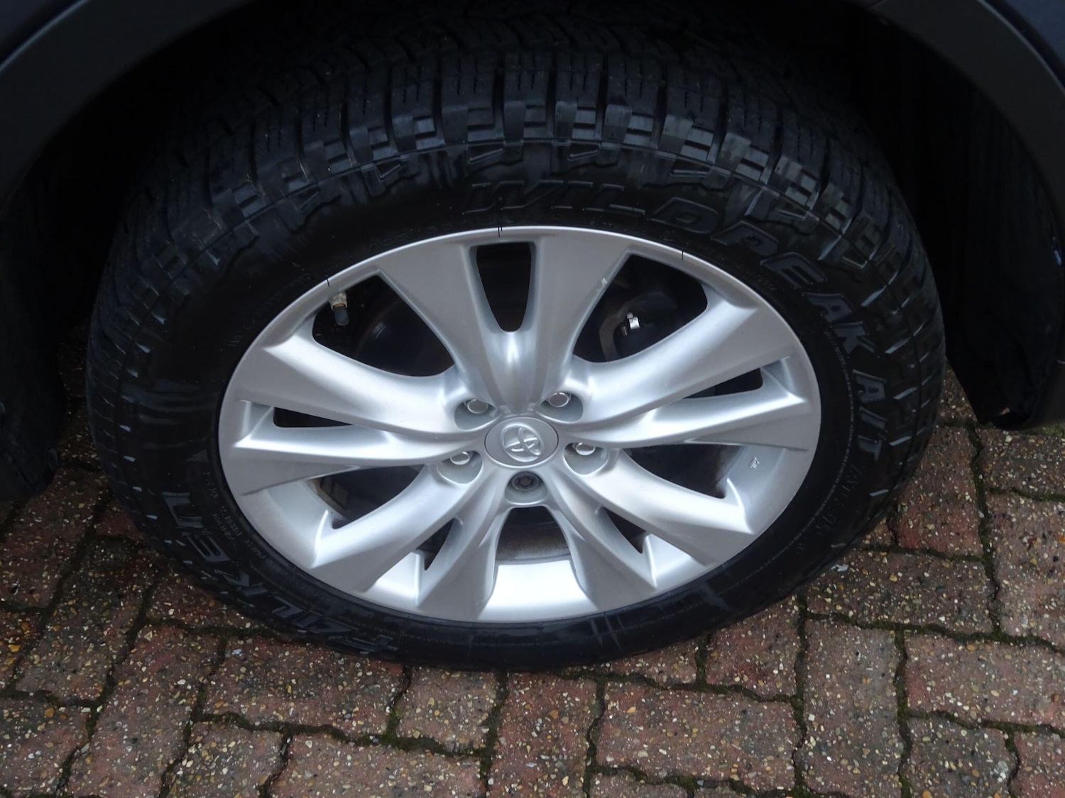 Used Toyota RAV4 2013 for sale - 77203443: Photo 16