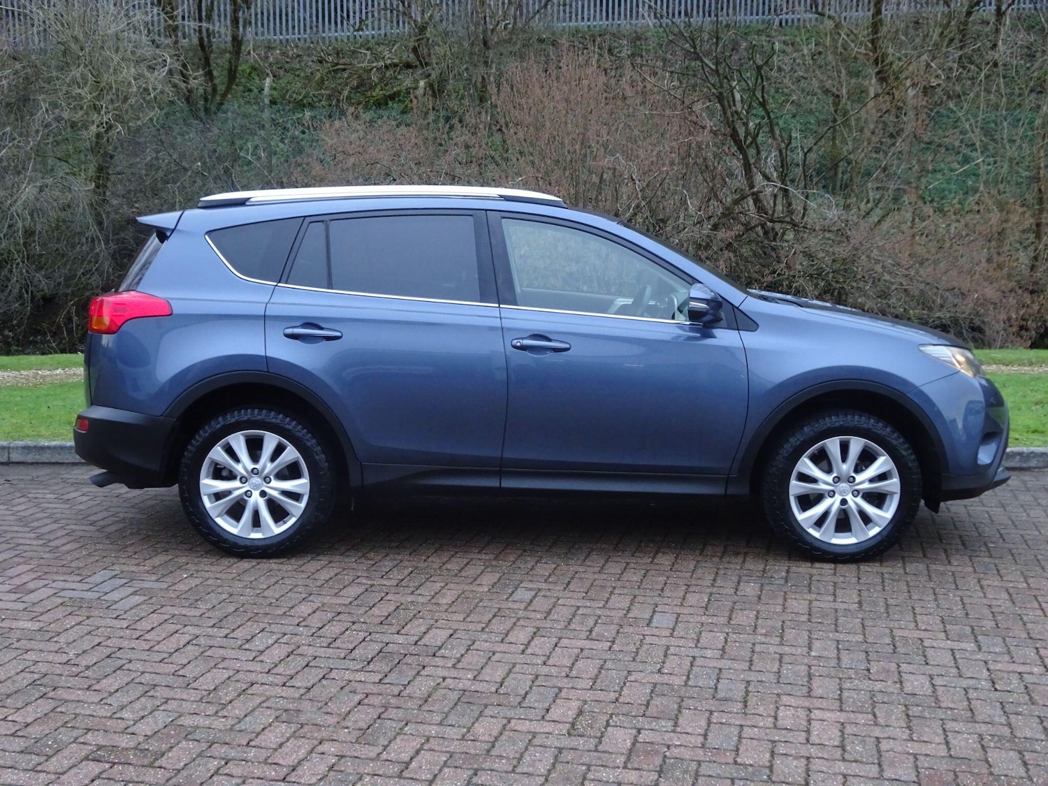 Used Toyota RAV4 2013 for sale - 77203443: Photo 5