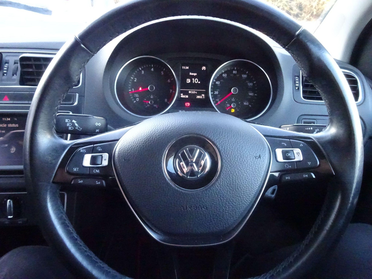 Used Volkswagen Polo 2017 for sale - 77074726: Photo 29