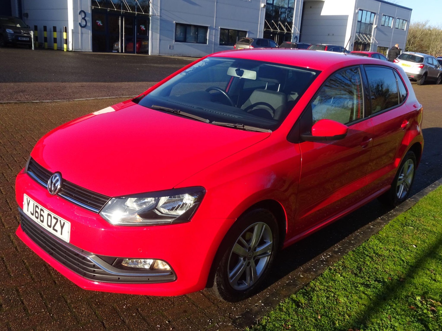 Used Volkswagen Polo 2017 for sale - 77074726: Photo 3
