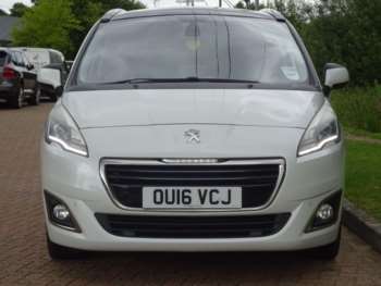 Used Peugeot 5008 2016 for sale - 74860937: Photo
