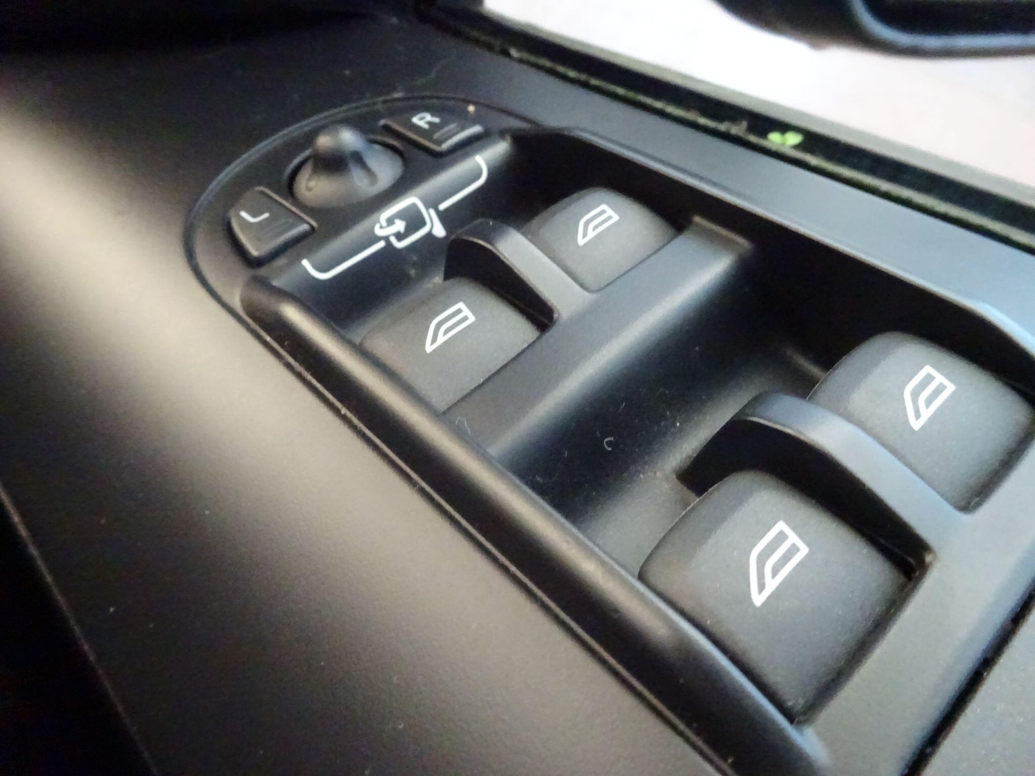 Used Land Rover Freelander 2012 for sale - 76538528: Photo 22