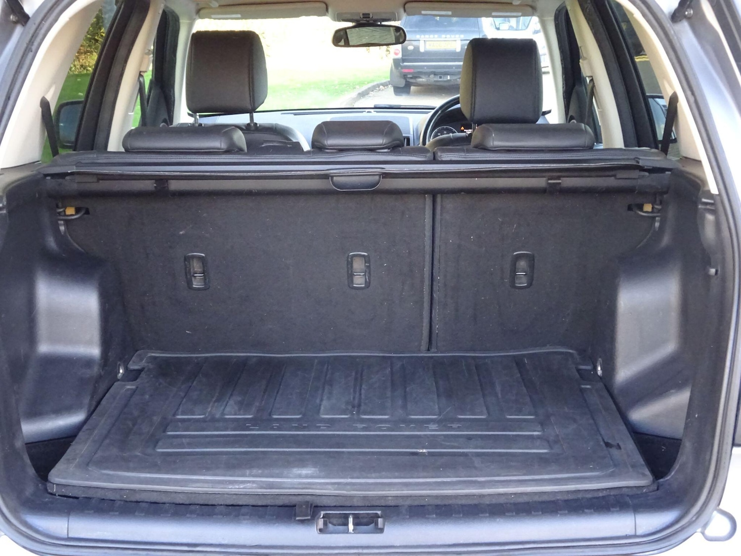 Used Land Rover Freelander 2 2013 for sale - 76585077: Photo 8