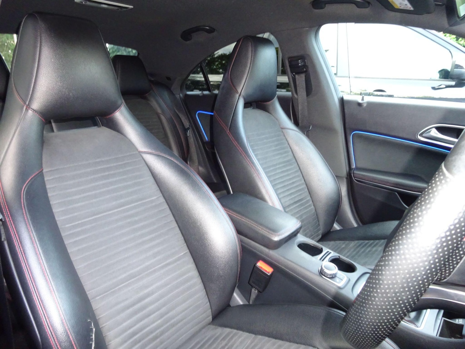 Used Mercedes-Benz CLA 2015 for sale - 76043335: Photo 19