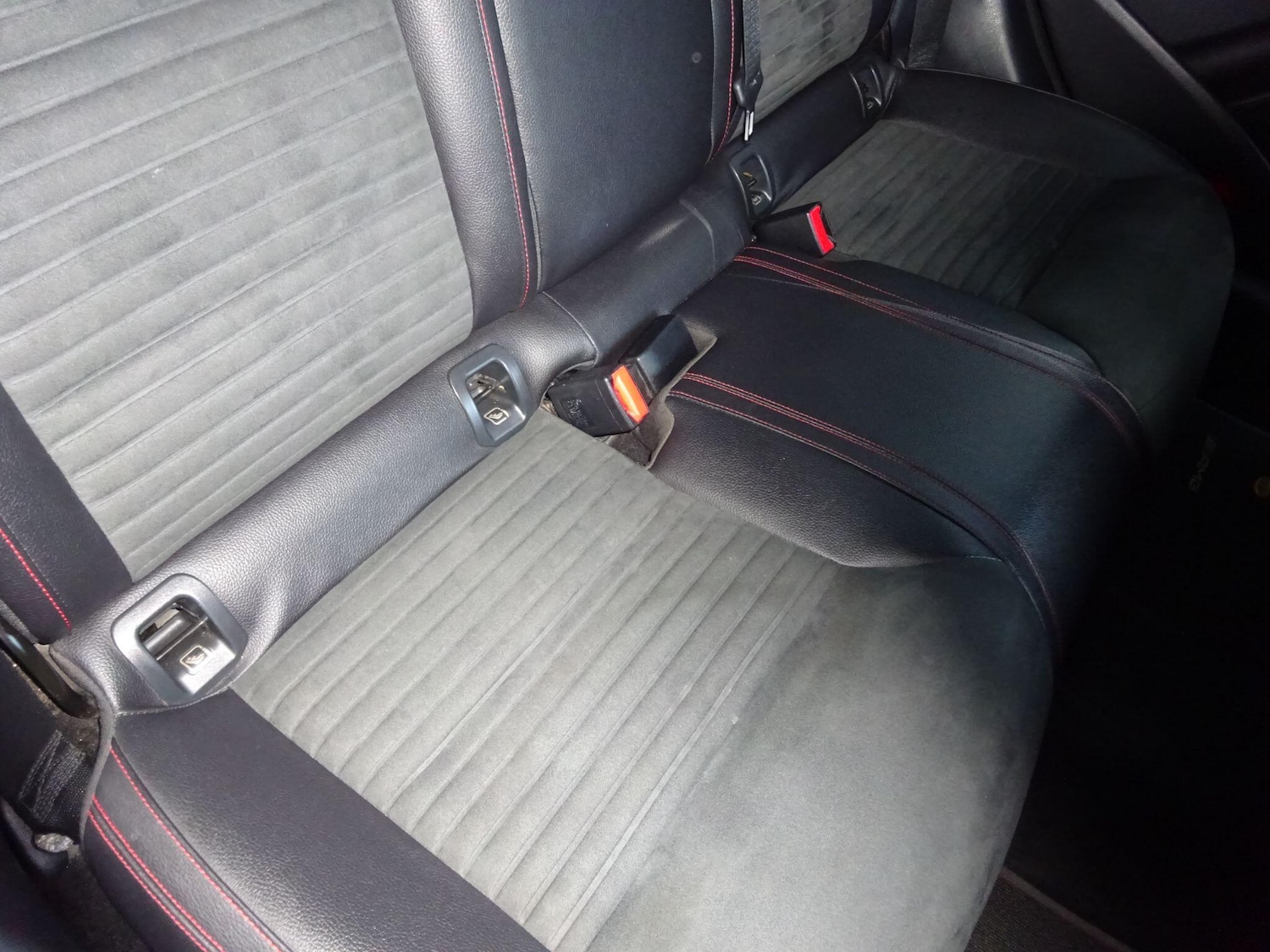 Used Mercedes-Benz CLA 2015 for sale - 76043335: Photo 22