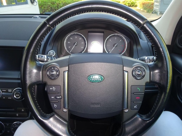 Used Land Rover Freelander 2 for sale - 76032132: Photo 32