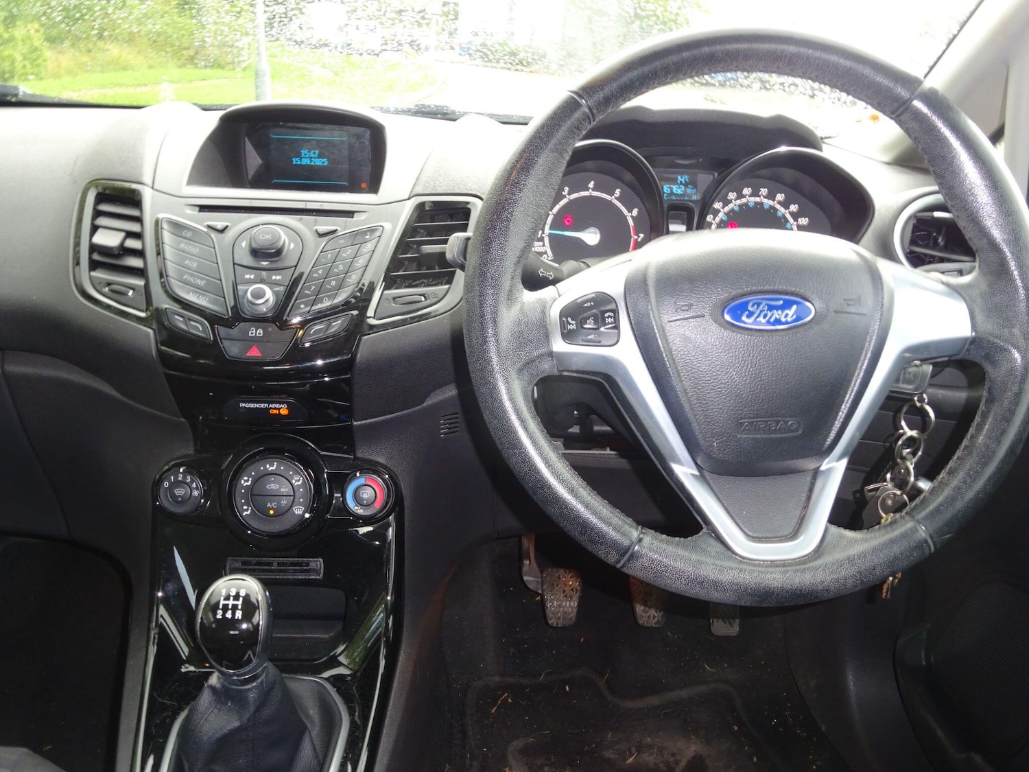 Used Ford Fiesta 2014 for sale - 75940319: Photo 8